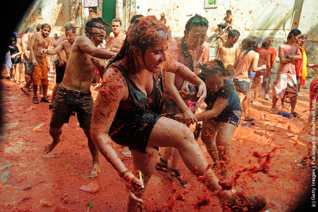 Битва томатов или Томатный фестиваль в Испании