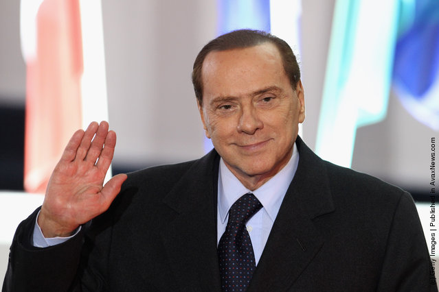 Сильвио Берлускони вышел в отставку