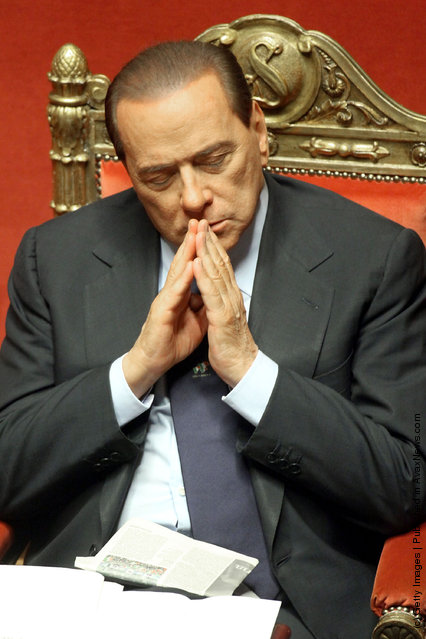Сильвио Берлускони вышел в отставку